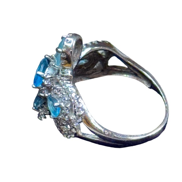 Elegant sterling ailver 925 Blue topaz Gemstone & CZ ring cross ornate design - Picture 3 of 4